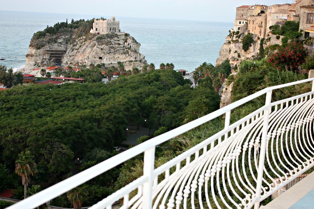 Bella Tropea Suite 객실 사진